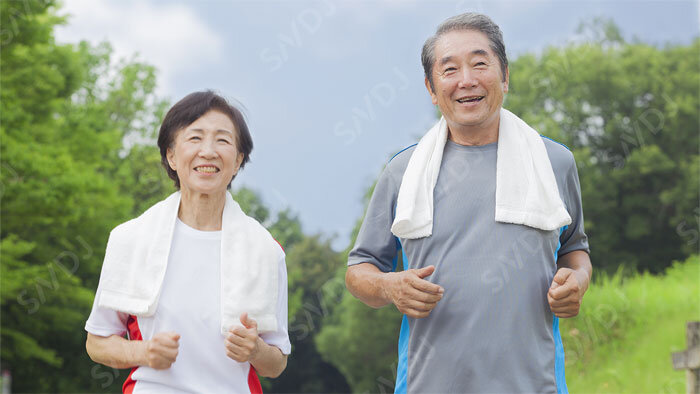 20年以上にわたって身体活動ガイドラインの推奨を遵守した高齢者の特徴とは？ メタ解析