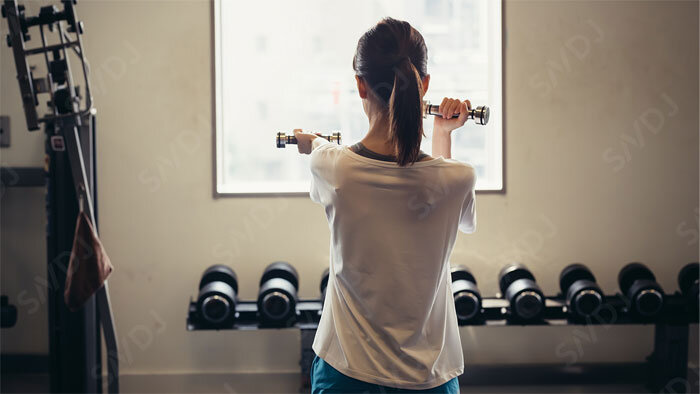 低炭水化物食で運動による代謝改善効果が減弱する可能性　健常女性での検討
